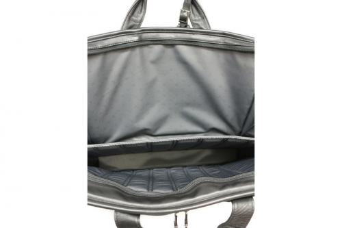 96114D4のブリーフケース