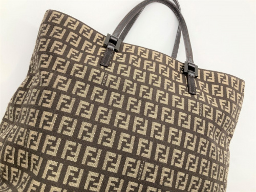 ラグジュアリーブランドのFENDI
