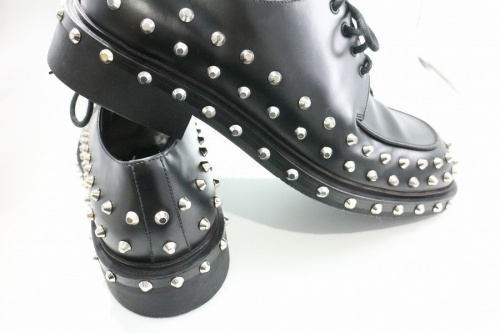 ラグジュアリーブランドのPRADA