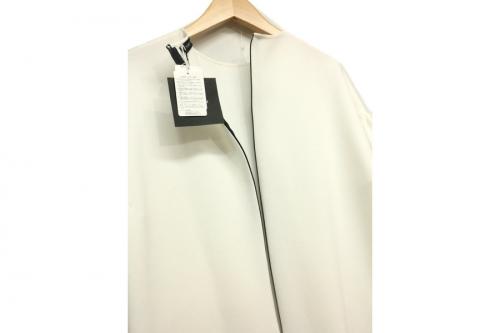 ワンピースのオールホワイト