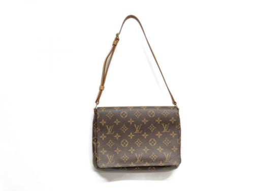 LOUIS VUITTON 　のルイ ヴィトン　
