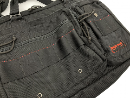 ビジネスアイテムのBRIEFING