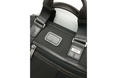 ALPHA BRAVO Earle Compact Brieのメンズ