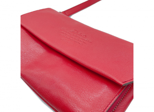 キャリアファッションのDAKOTA