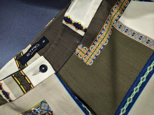 ラグジュアリーブランドのETRO