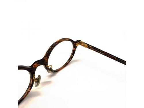 カネコメガネテン