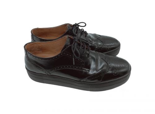 ユニフォームエクスペリメント x エーエムビーのWING TIP SNEAKERS