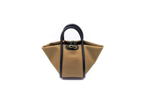 TOFF&LOADSTONEのトフアンドロードストーン