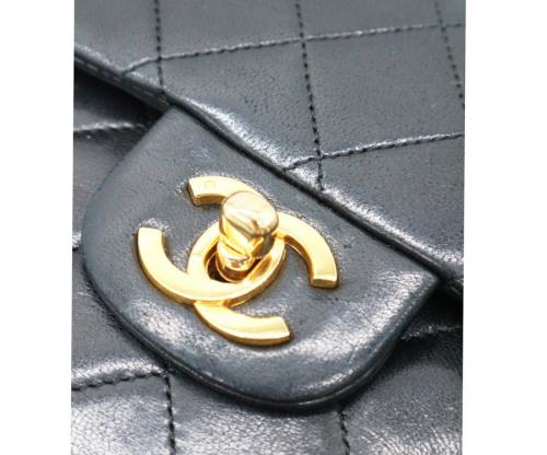 シャネルのダブルフラップマトラッセ　0518776