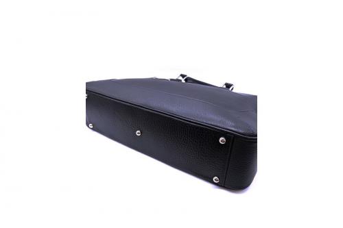 ペッレモルビダのビジネスバッグ