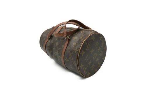 LOUIS VUITTON 　のルイ ヴィトン　