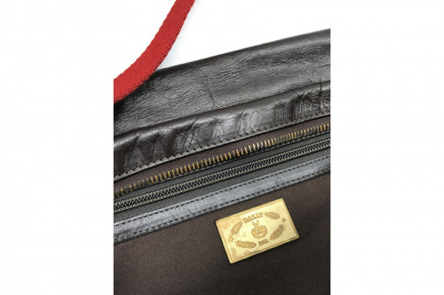 インポートブランドのBALLY