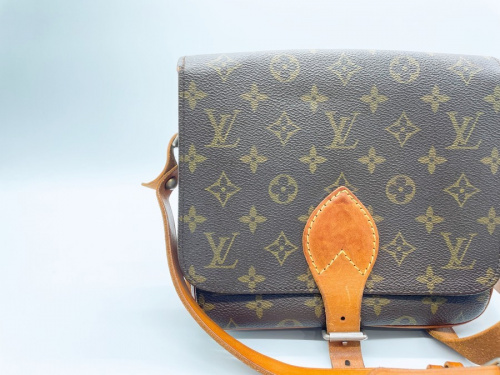 レディースのシューズ・バッグ