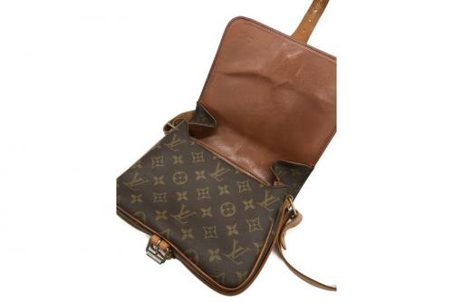ショルダーバッグのLOUIS VUITTON