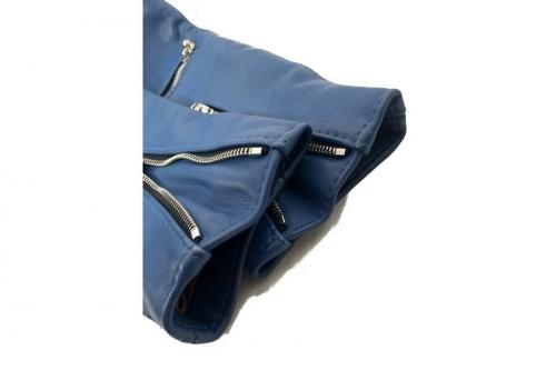 ルイスレザー × アヴァアキットのレザージャケット