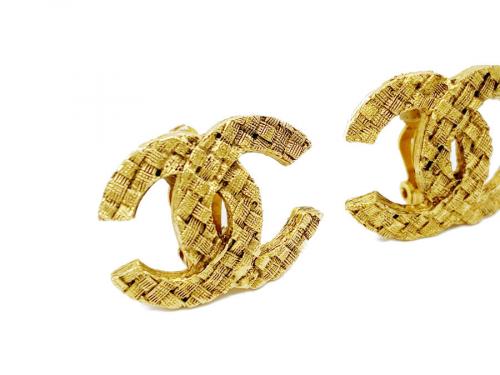 シャネルのヴィンテージ　シャネル　ココマークイヤリング