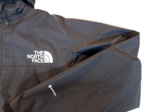 アウトドアブランドのTHE NORTH FACE