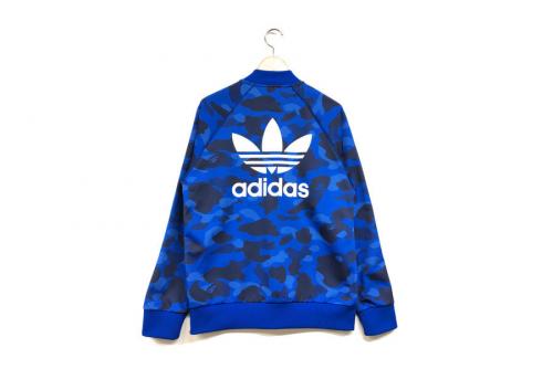 エイプのadidas