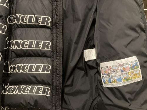 ダウンジャケット