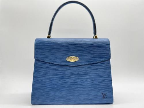 LOUIS VUITTON 　のルイ ヴィトン　
