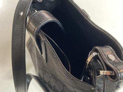 グッチのハンドバッグ