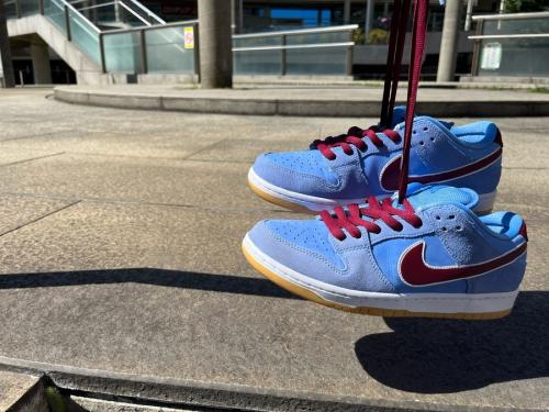 ナイキのDUNK LOW Philadelphia Phillies
