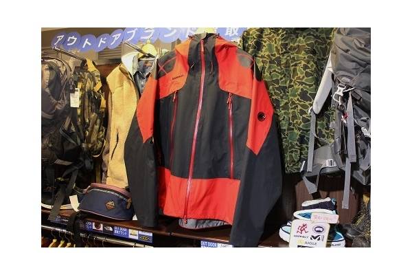 過酷な環境でも対応できる優れ物♪MAMMUT(マムート)のアルバロン 