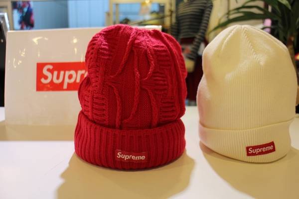 SUPREME(シュプリーム)キャップ大量入荷！！[2014.12.09発行