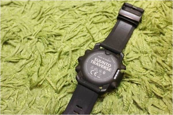 SUUNTO TRAVERSE SAPPHIRE BLACK 世界限定2000台