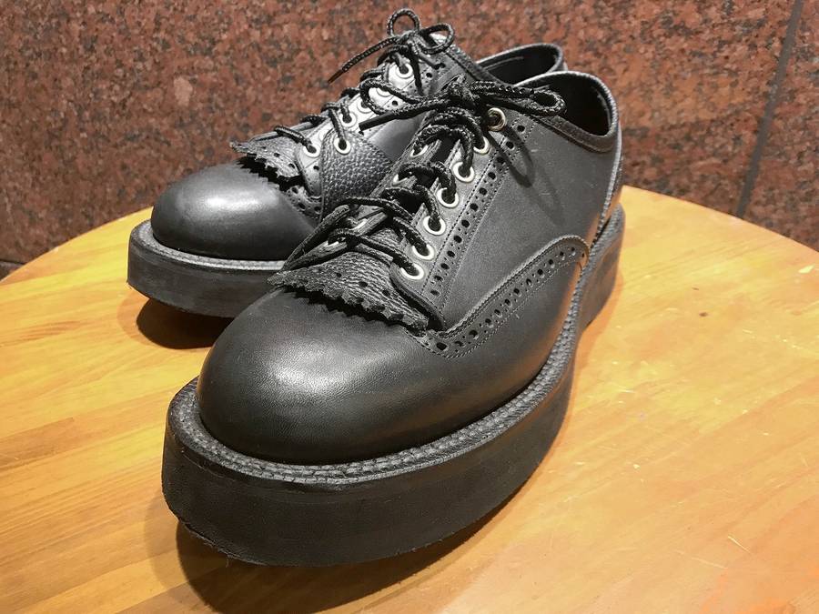 Command Shoes Imperial Sole Foot The Coacher フットザコーチャー より個性溢れるモダンな一足が入荷しました 18 10 31発行