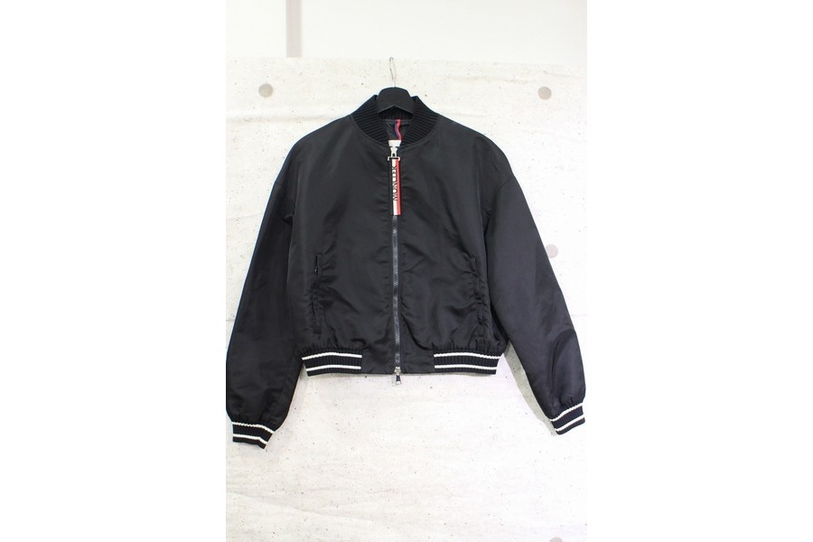 楽天市場】MONCLER Diya Down Bomber Jacket Black 2023AW