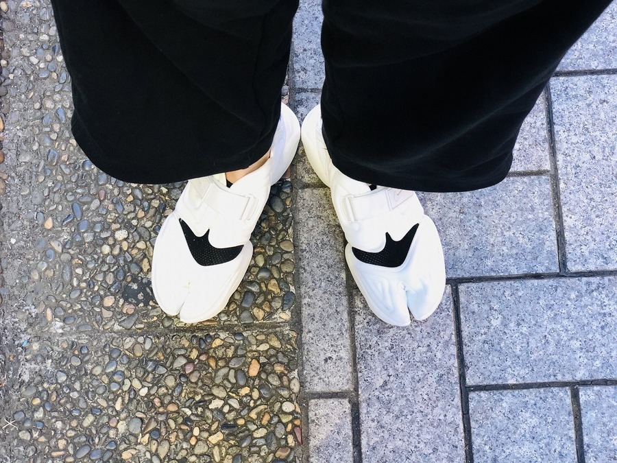 Nikeより人気絶頂アクアリフトのご紹介です オンラインストアにて絶賛販売中 08 発行 Nikeより人気絶頂アクアリフトのご紹介です オンラインストアにて絶賛販売中 08 発行
