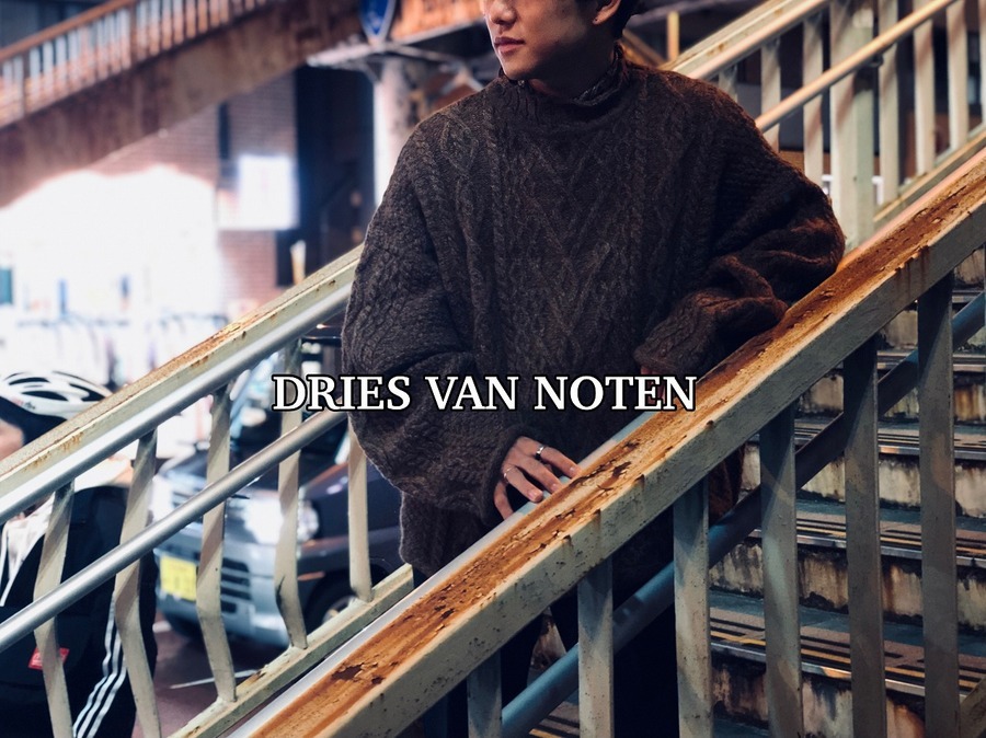 DRIES VAN NOTEN/ドリスヴァンノッテンよりドルマンニットのご紹介です