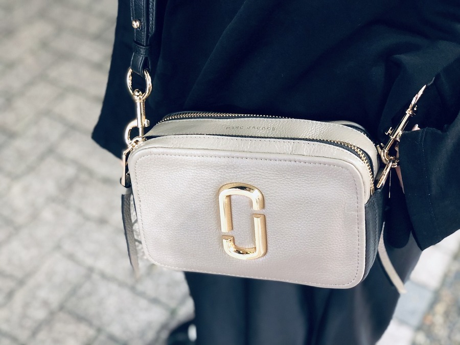 MARC JACOBS/マークジェイコブスよりショルダーバッグのご紹介です!![オンラインストアにて絶賛販売中][2020.11.04発行]