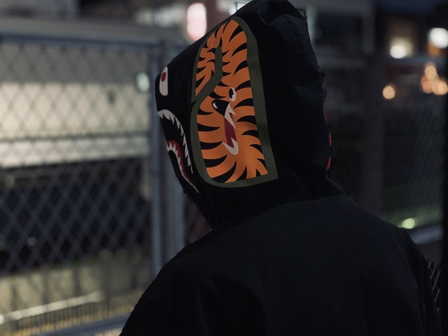 A BATHING APE/エイプよりshark hood jacket/シャークフード