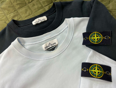 「インポートブランドのSTONE ISLAND 」