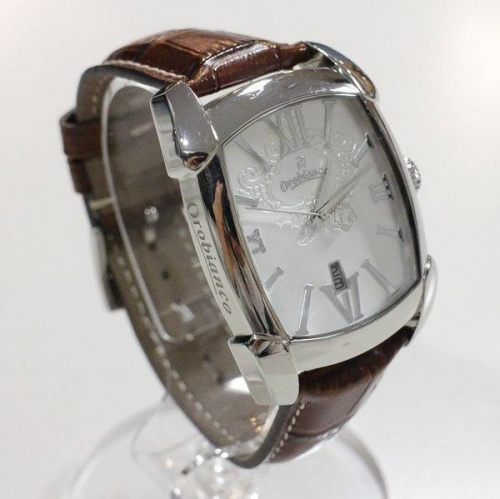 腕時計のオロビアンコ