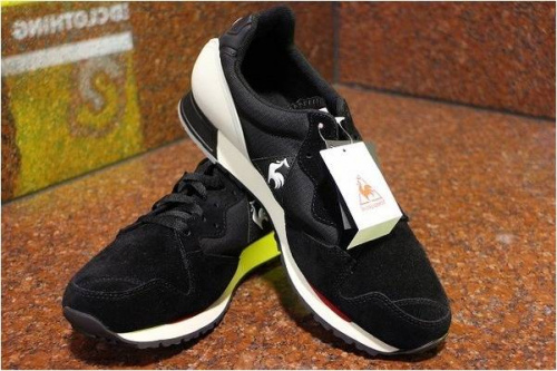 レディースのスニーカー