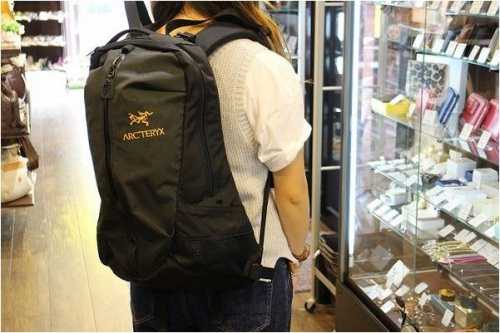 レディースのバックパック