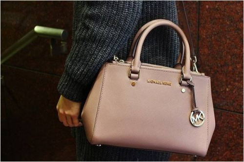 マイケルコースのバッグ