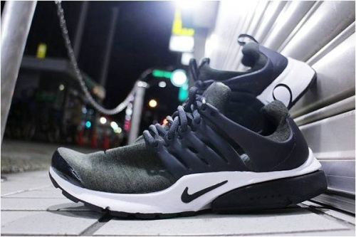 ナイキのスニーカー