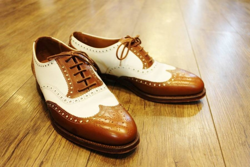 ドレスシューズの仙川