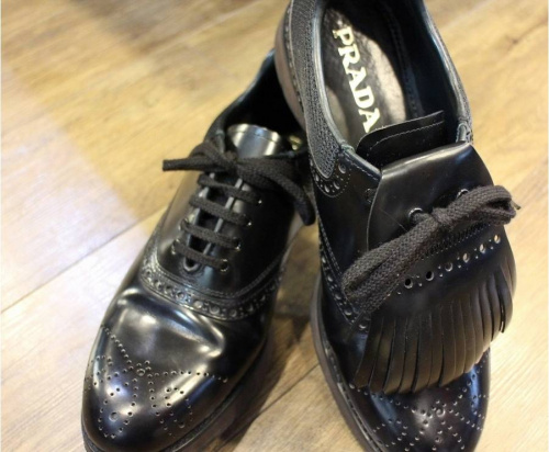 ブランドのドレスシューズ
