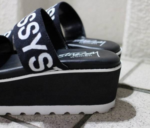 ストリートのステューシー