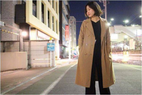 トレンチコートの仙川