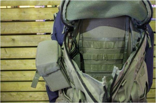 ミステリーランチのバッグ