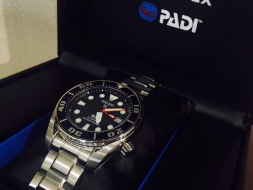 PADIのダイバーズウオッチ