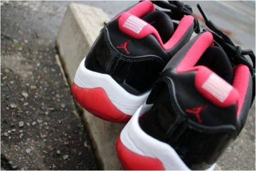 スニーカーのNIKE