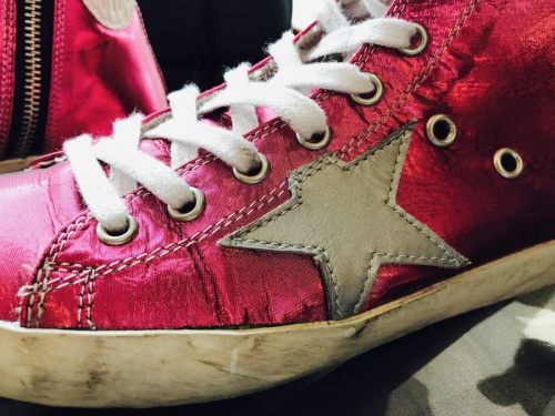 スニーカーのGOLDEN GOOSE