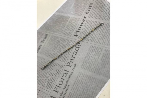 ブレスレッドのジュエリー